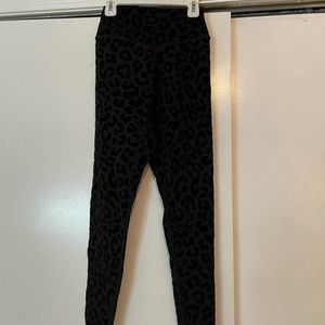 Balance Athletica kingdom 2 Lux panther size small